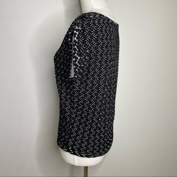 5/$25! Anthropologie postmark black & white textured knit top size x small - Picture 4 of 8